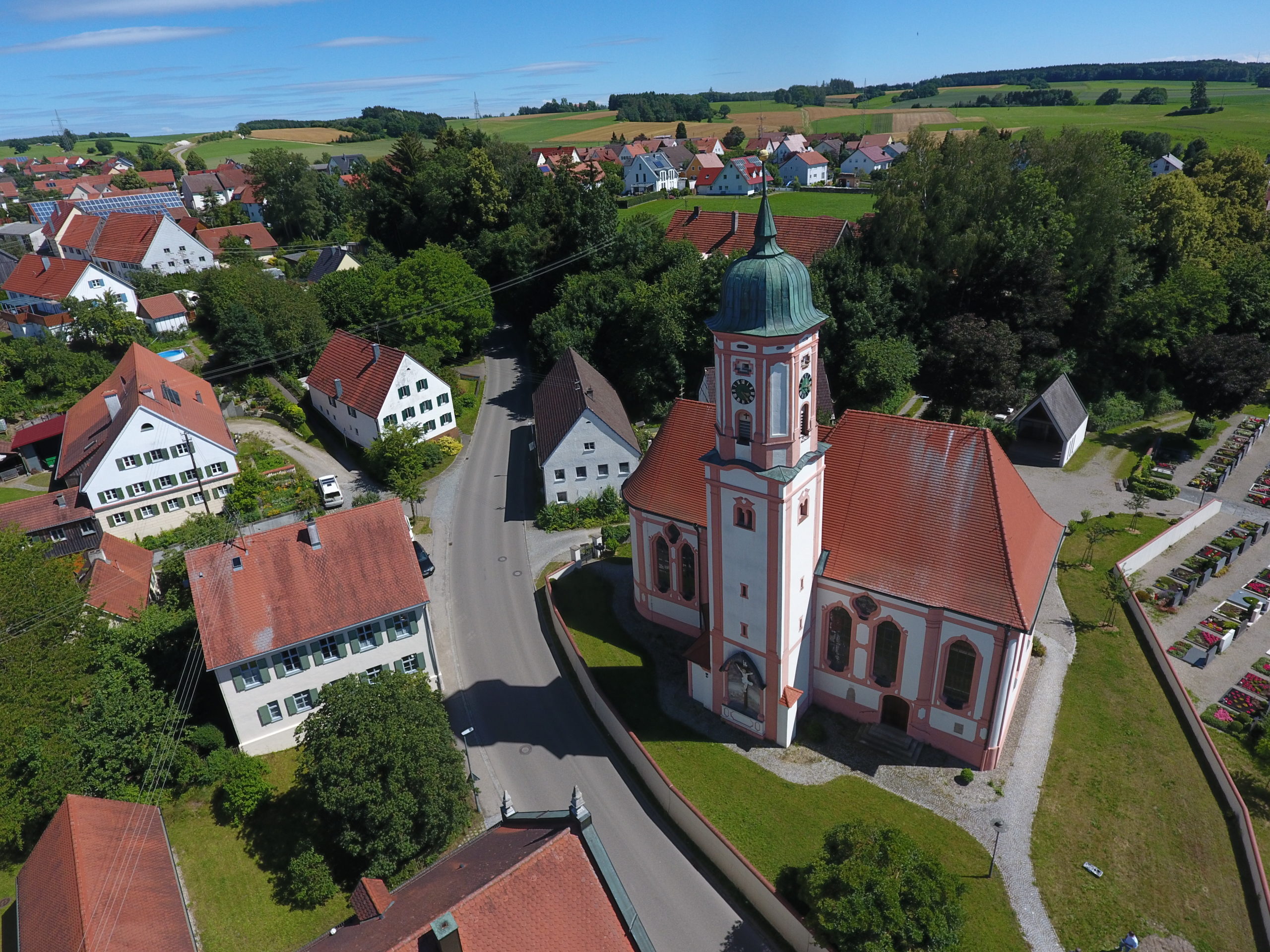 St. Stephan und Pfarrhof Deisenhausen